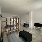 Apartamentos Escala 2 En Sevilla